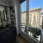 Paris Centre 75002 View Monument